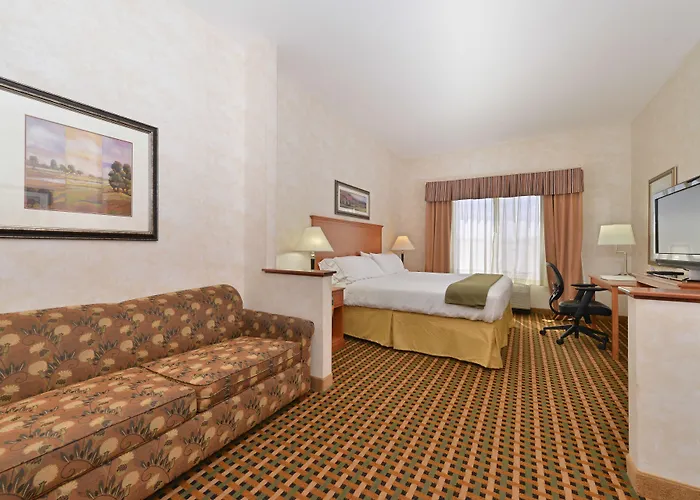 Express By Ihg Hotel