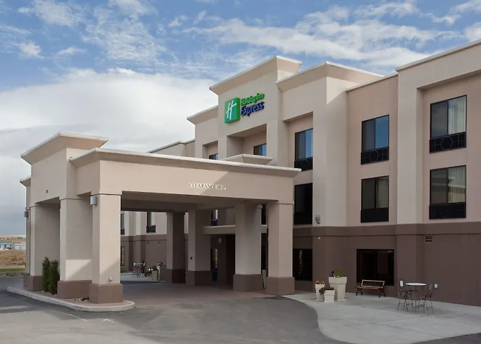 Express By Ihg 3*