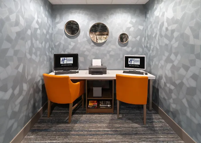 Hotel Express By Ihg