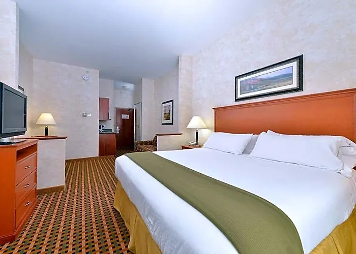 Express By Ihg 3*