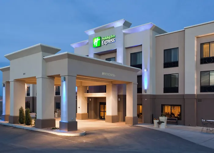 Hotel Express By Ihg Rawlins